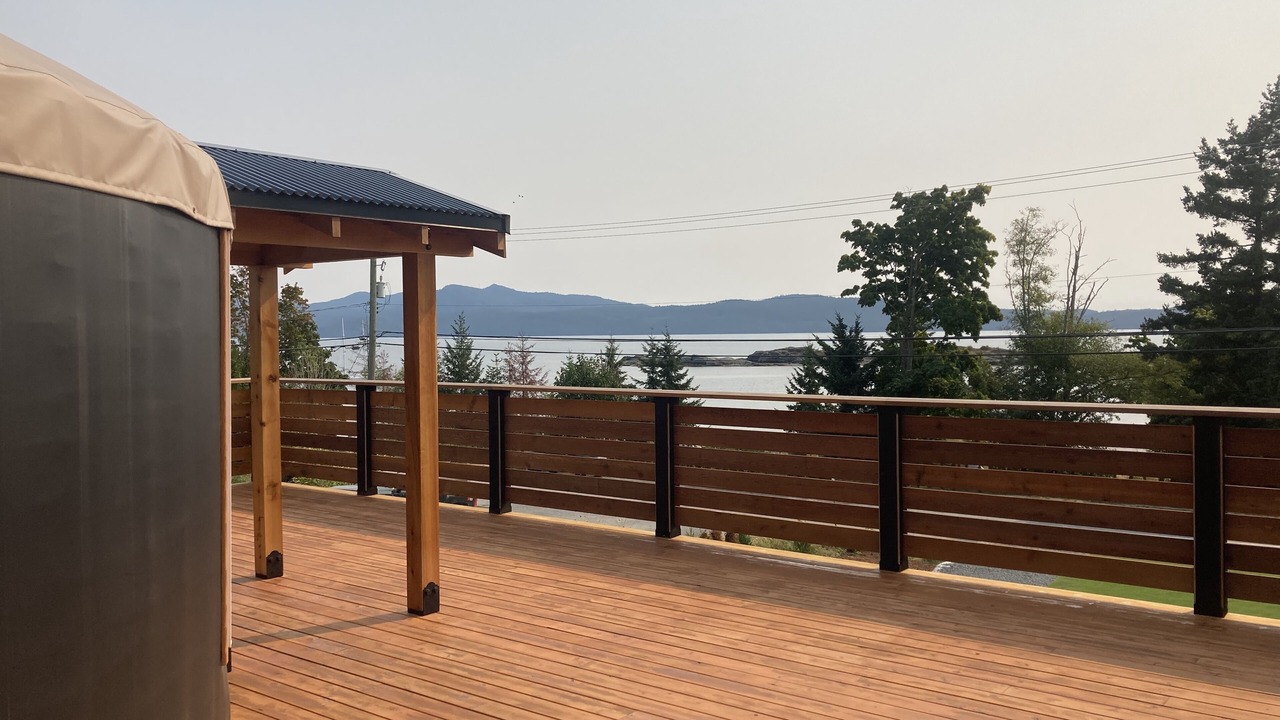 Photo of Patio Balcony in Powell River