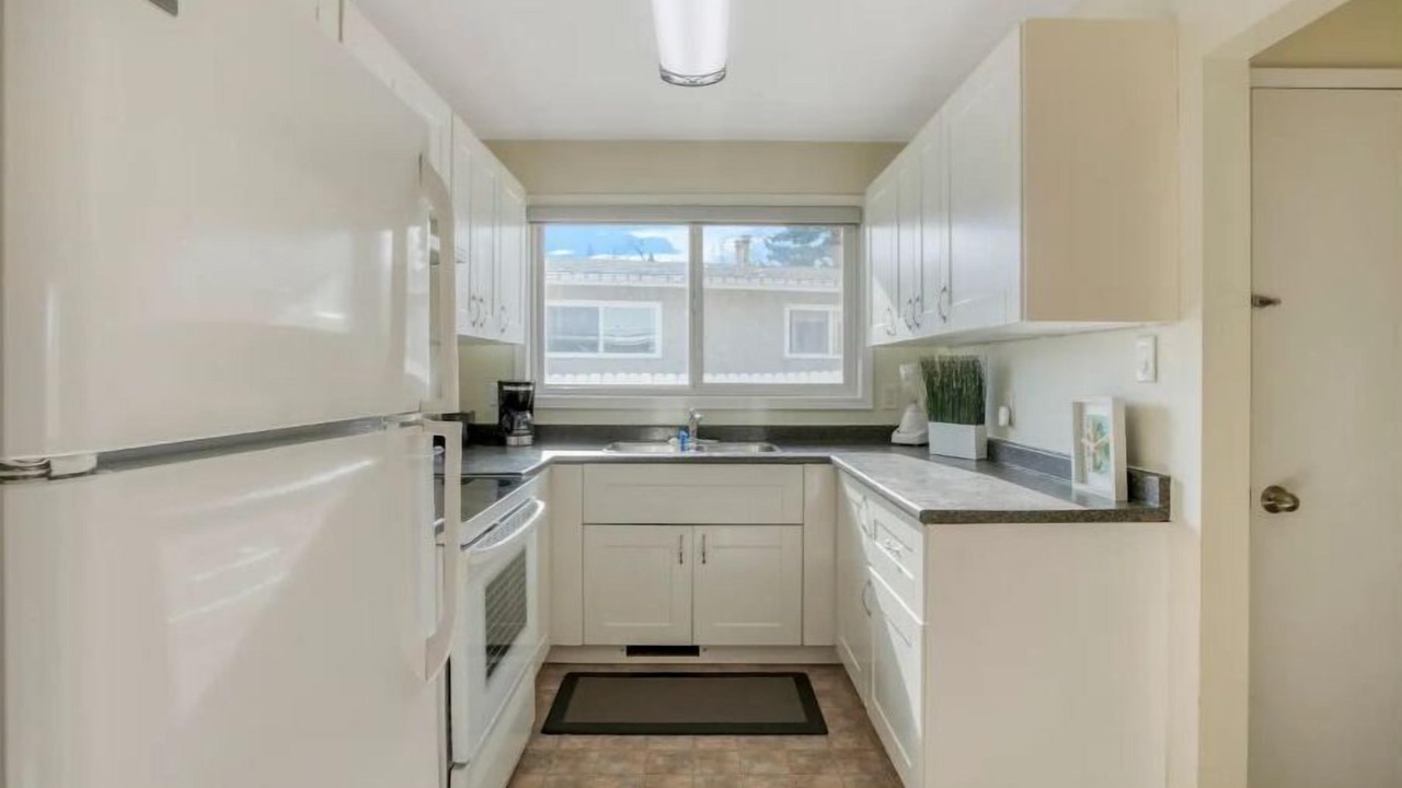 Photo of Kitchen in Fort Saskatchewan