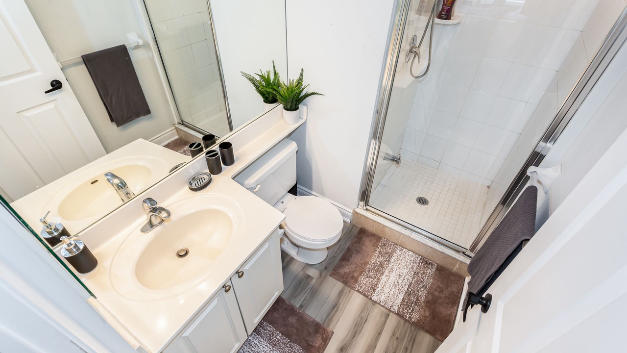 Photo of Bathroom in Downtown Mississauga