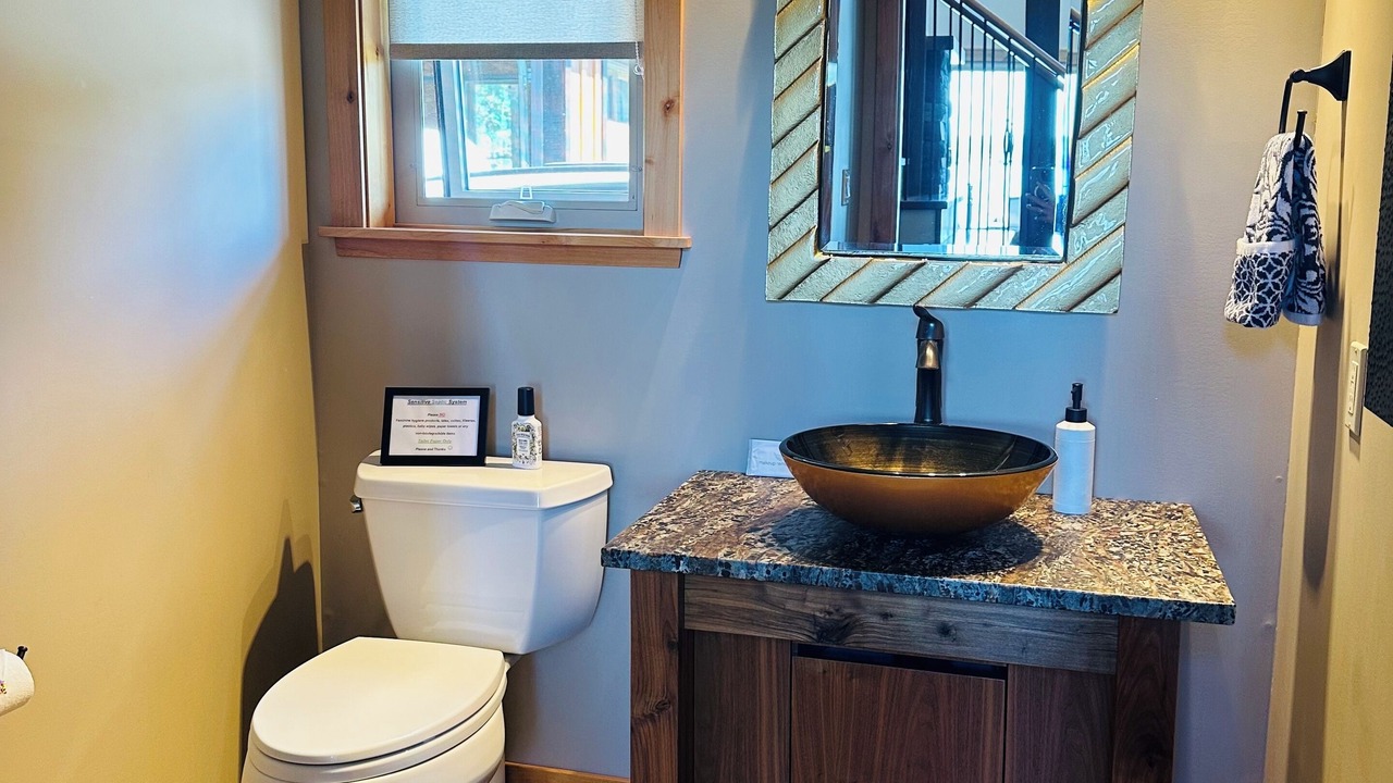 Photo of Bathroom in 70 Mile House