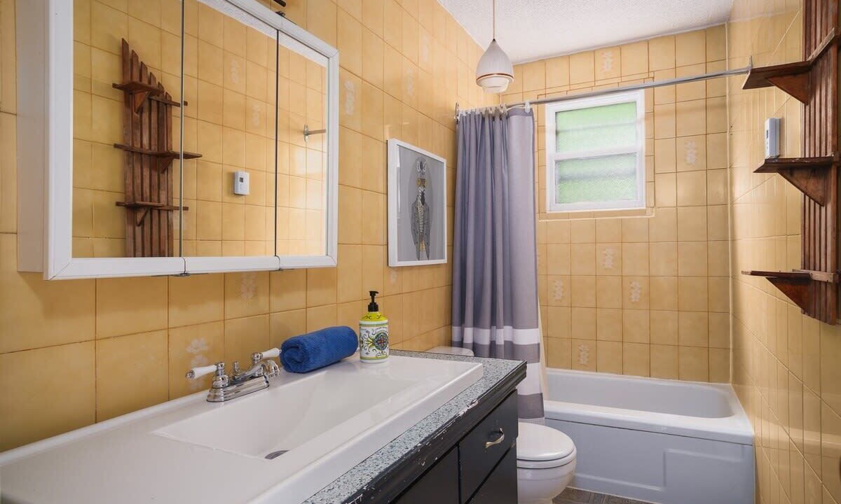 Photo of Bathroom in Chertsey