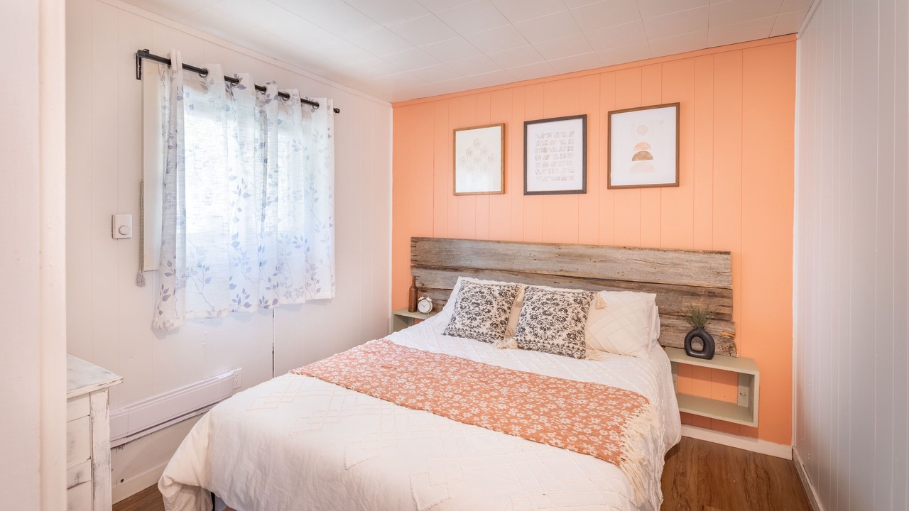 Photo of Bedroom in Minden Hills