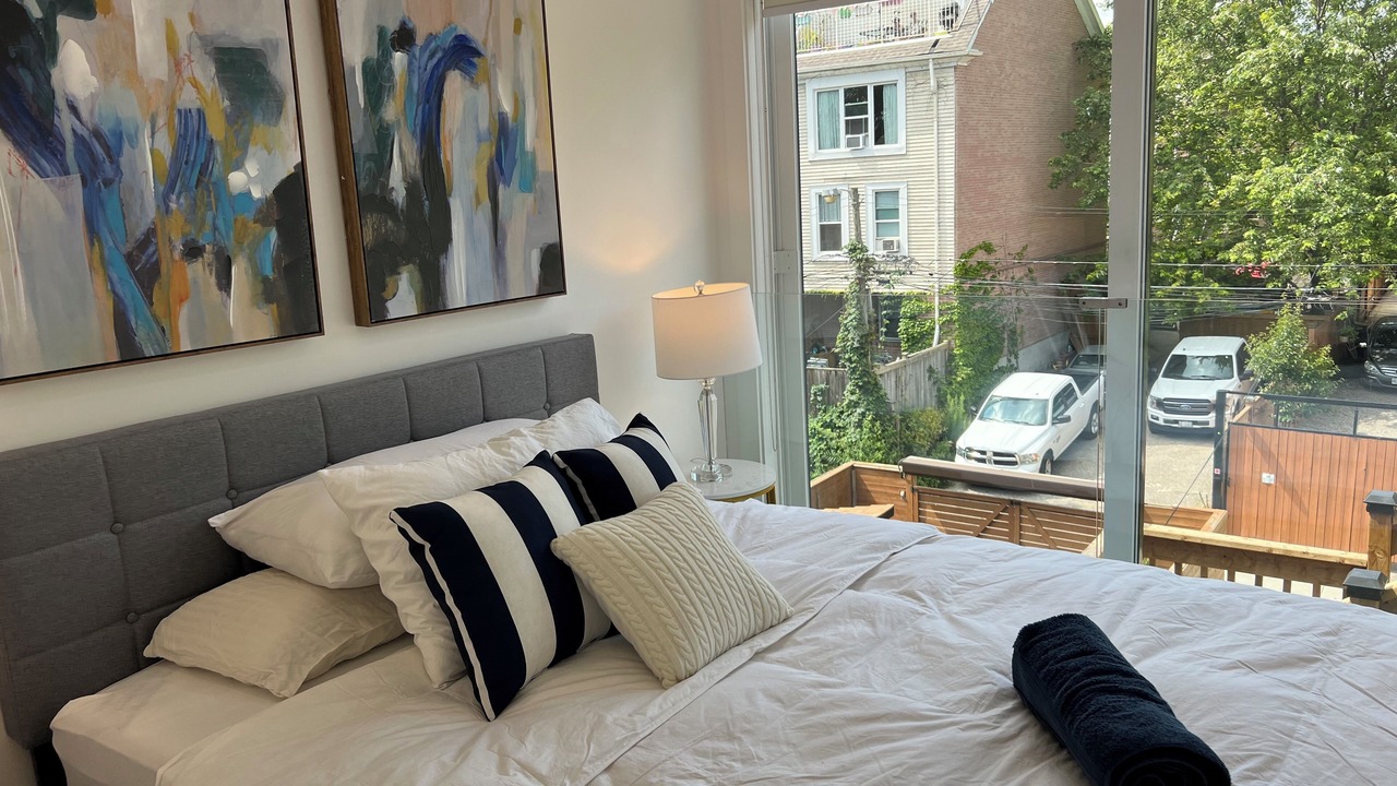Photo of Bedroom in Leslieville