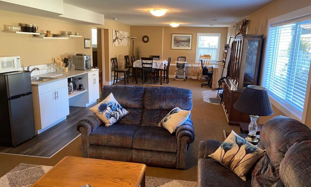 Photo of Livingroom in Castlegar