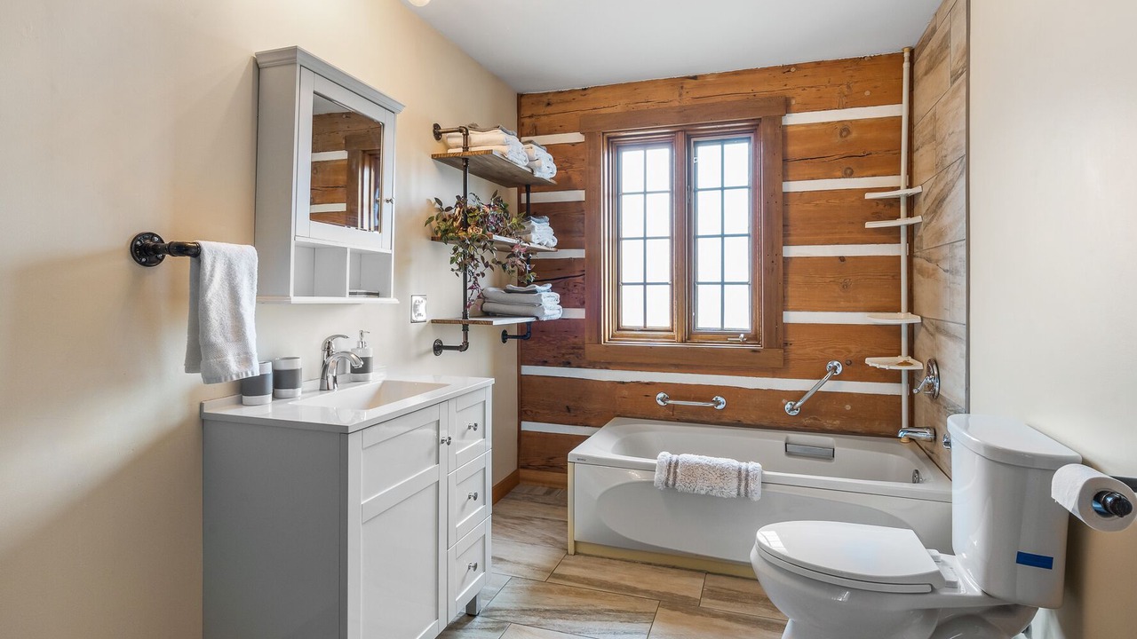 Photo of Bathroom in Amherst