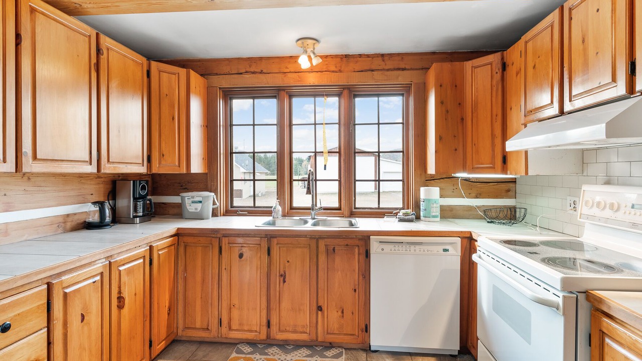 Photo of Kitchen in Amherst
