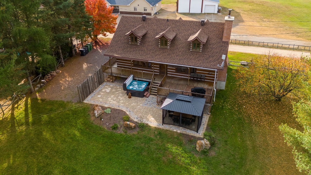 Photo of Outdoor in Amherst
