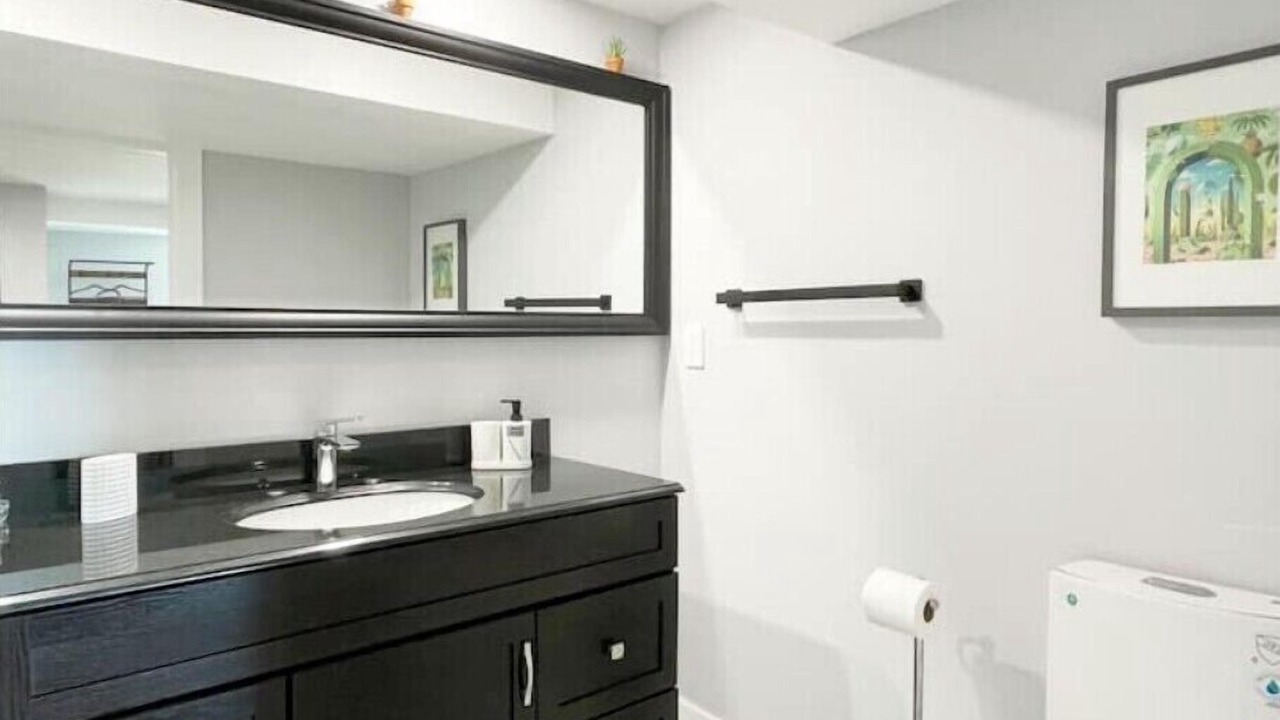 Photo of Bathroom in West Vancouver