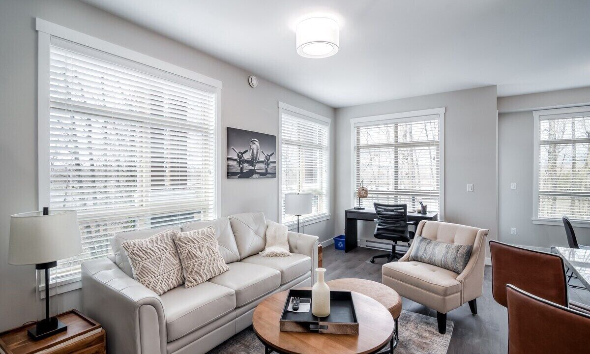Photo of Livingroom in Chilliwack Proper Village West