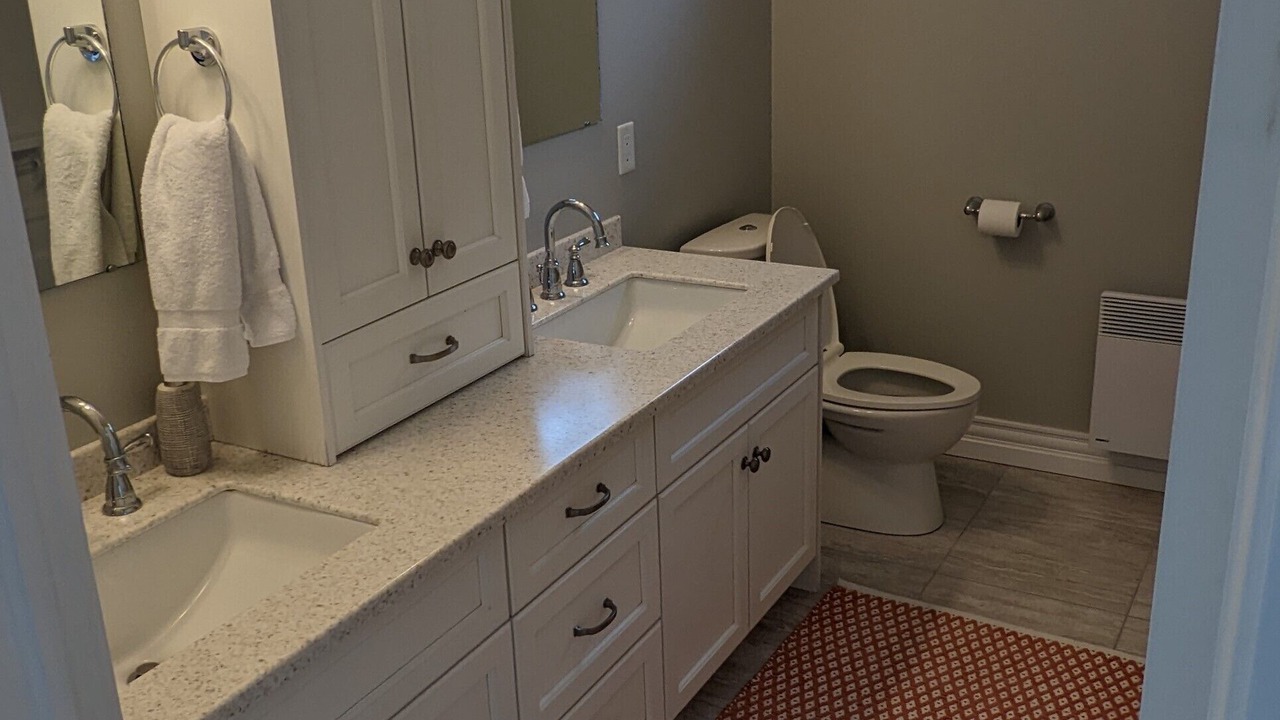 Photo of Bathroom in Central Bedeque