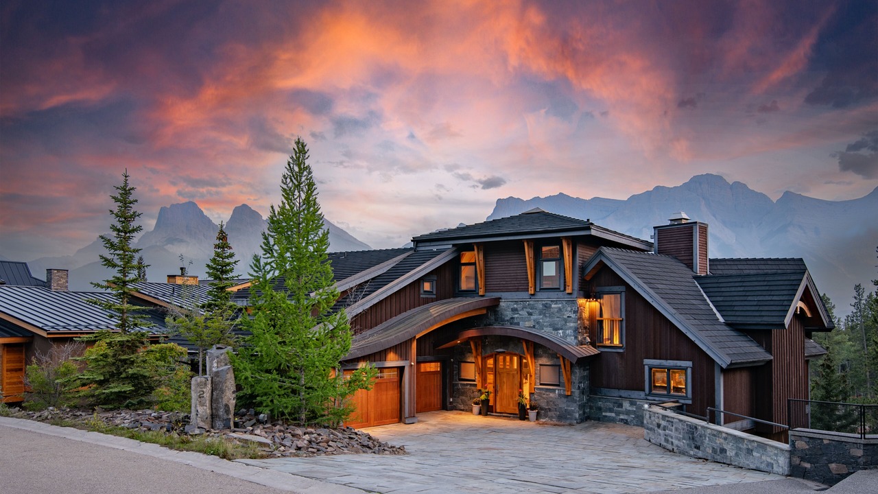 Photo of Outdoor in Silvertip