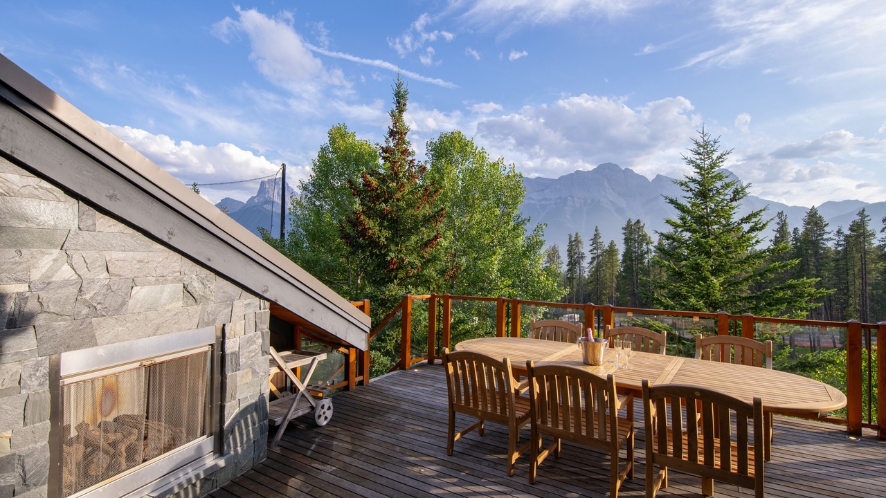 Photo of Outdoor in Silvertip