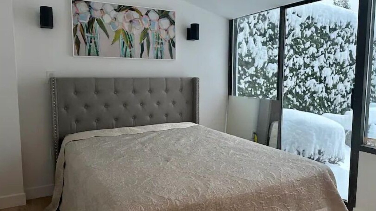 Photo of Bedroom in West Vancouver
