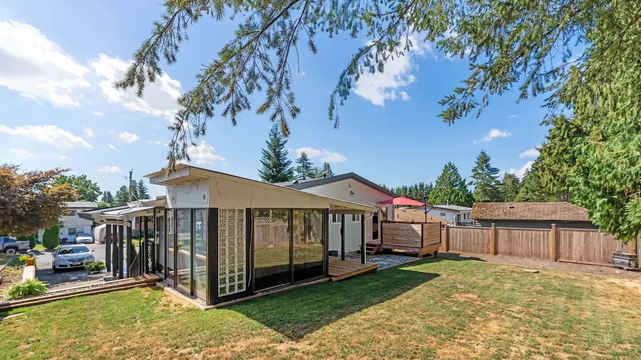 Photo of Outdoor in Mission