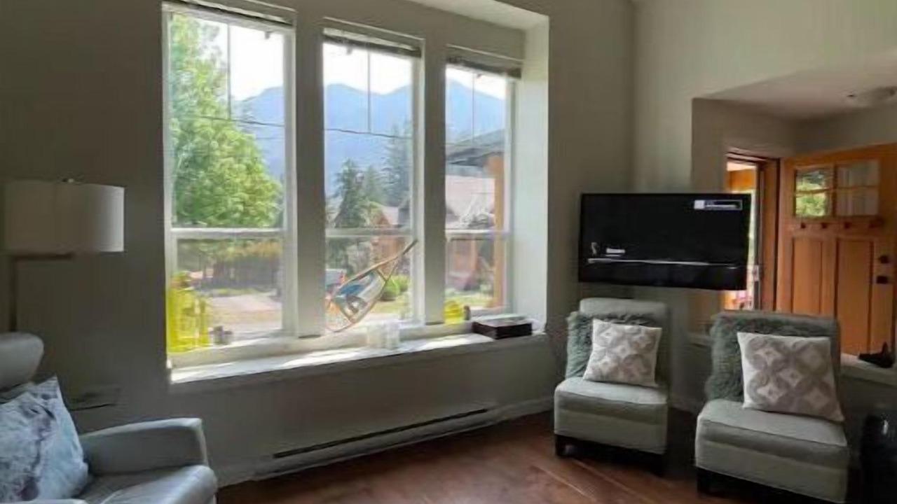 Photo of Livingroom in Lindell Beach