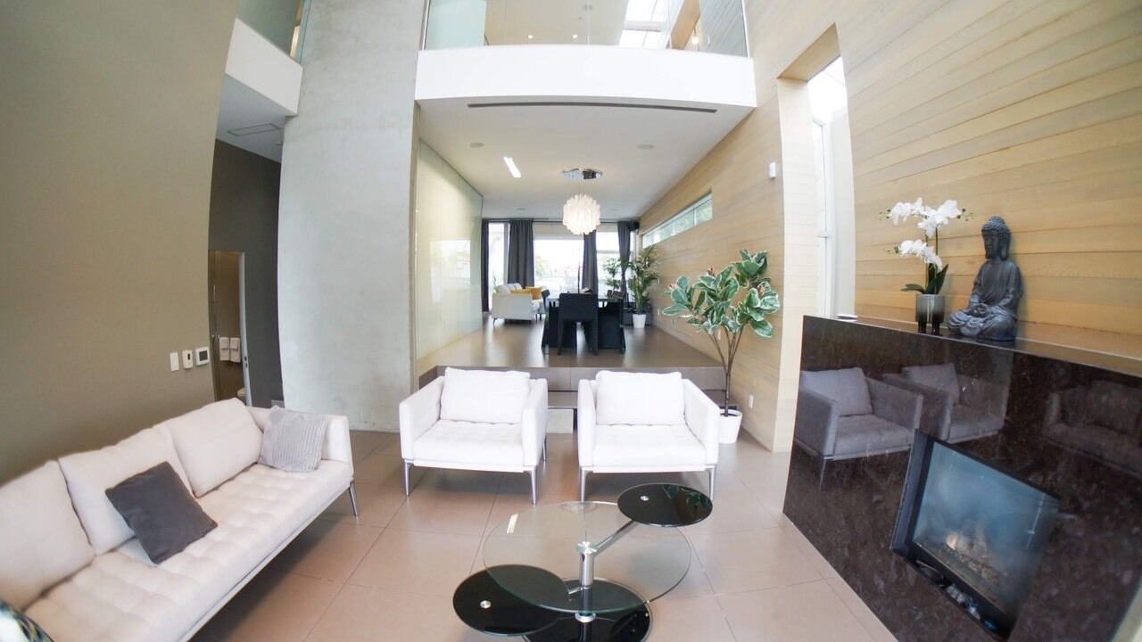 Photo of Livingroom in Fraserview