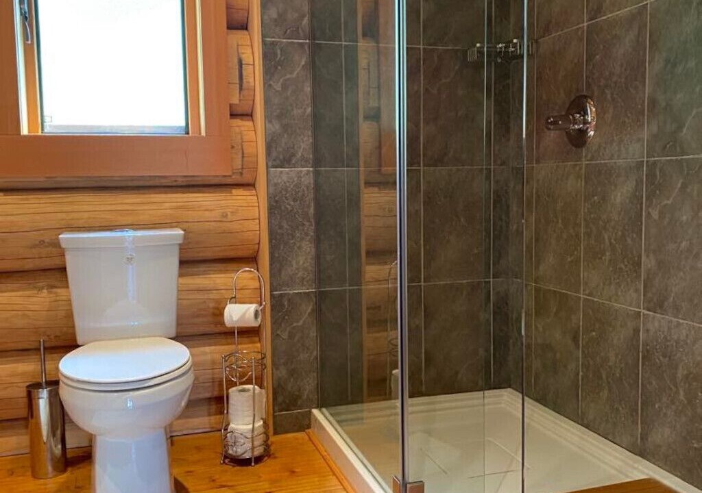 Photo of Bathroom in Canim Lake