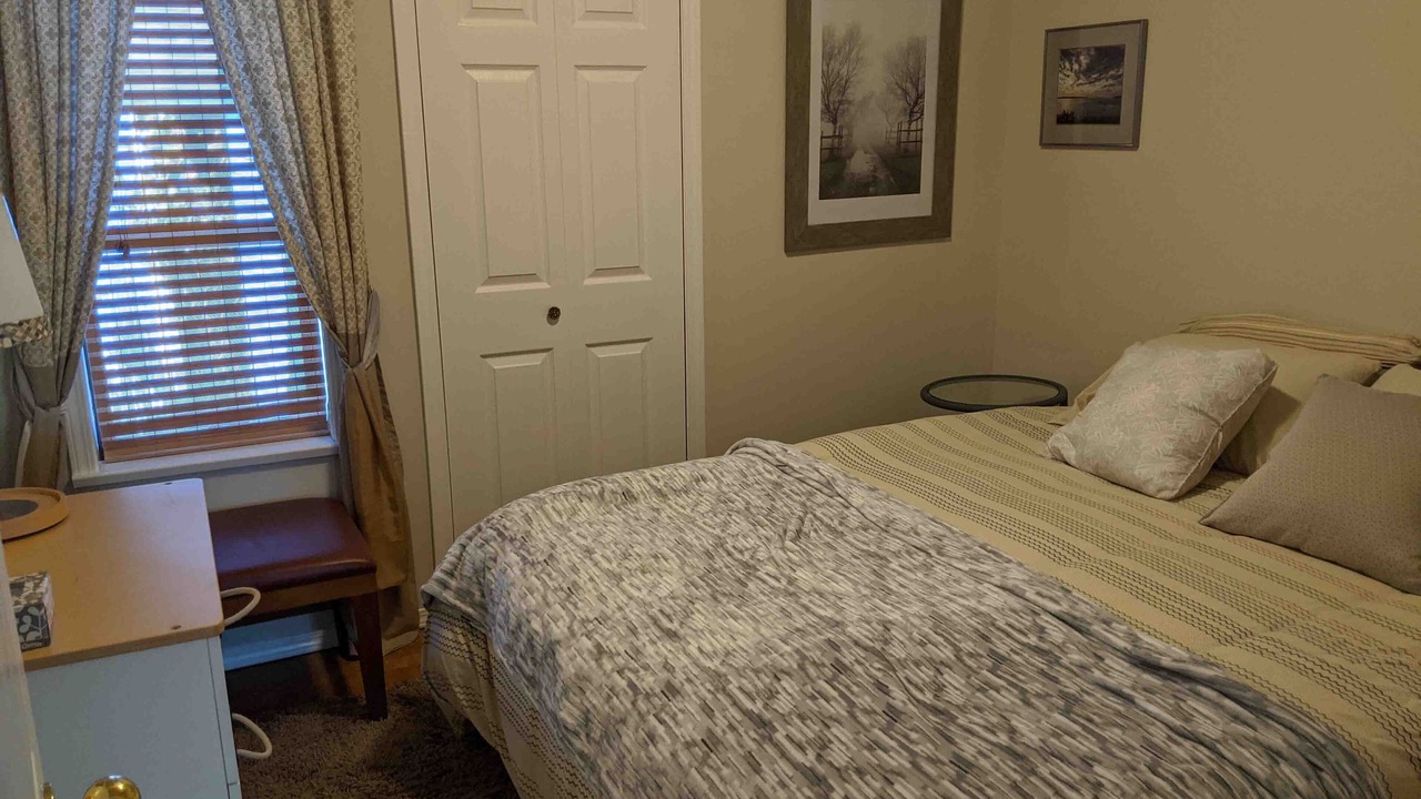 Photo of Bedroom in Powell River