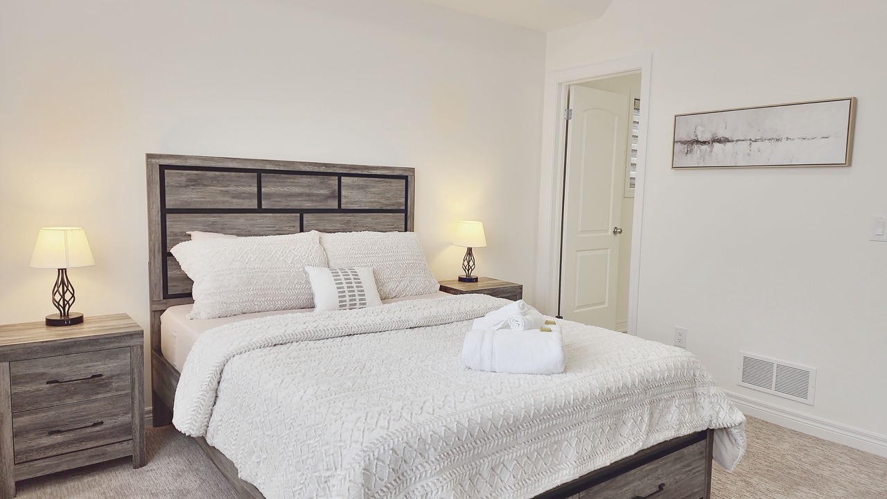 Photo of Bedroom in Fonthill