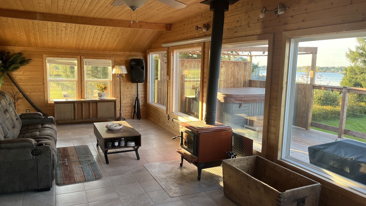 Photo of Livingroom in Sainte-Anne-de-Kent