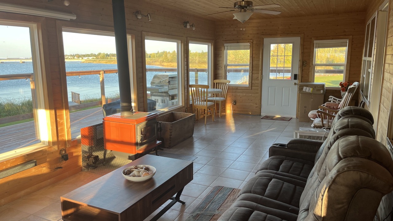 Photo of Livingroom in Sainte-Anne-de-Kent