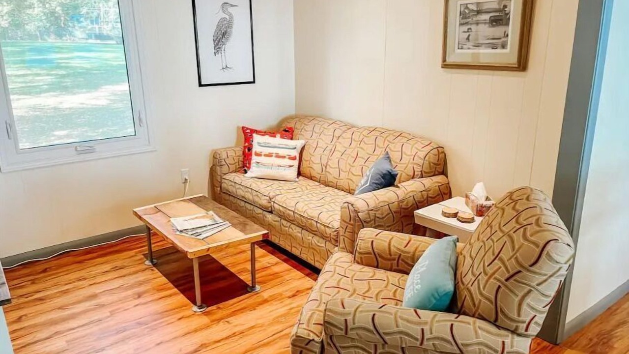 Photo of Livingroom in Adolphustown