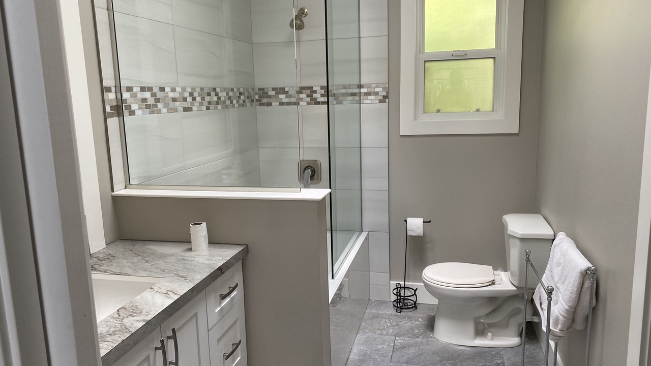 Photo of Bathroom in Port Alberni