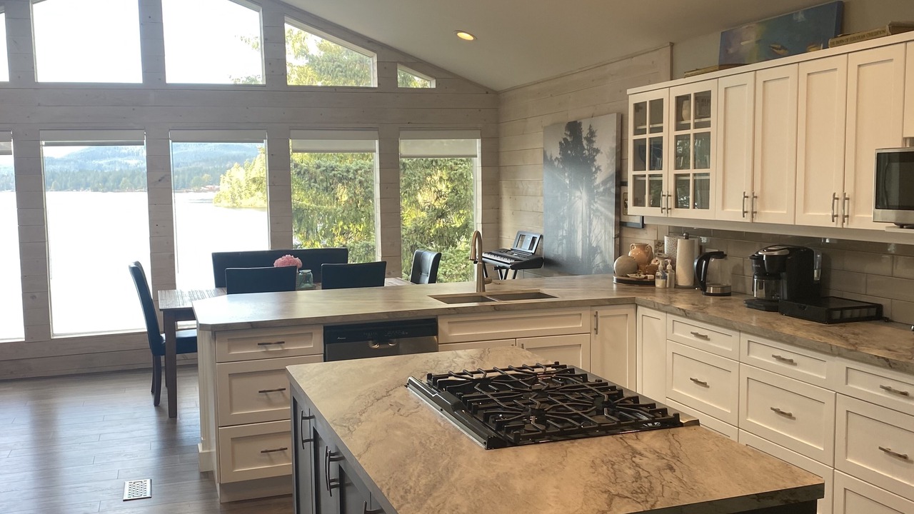 Photo of Kitchen in Port Alberni