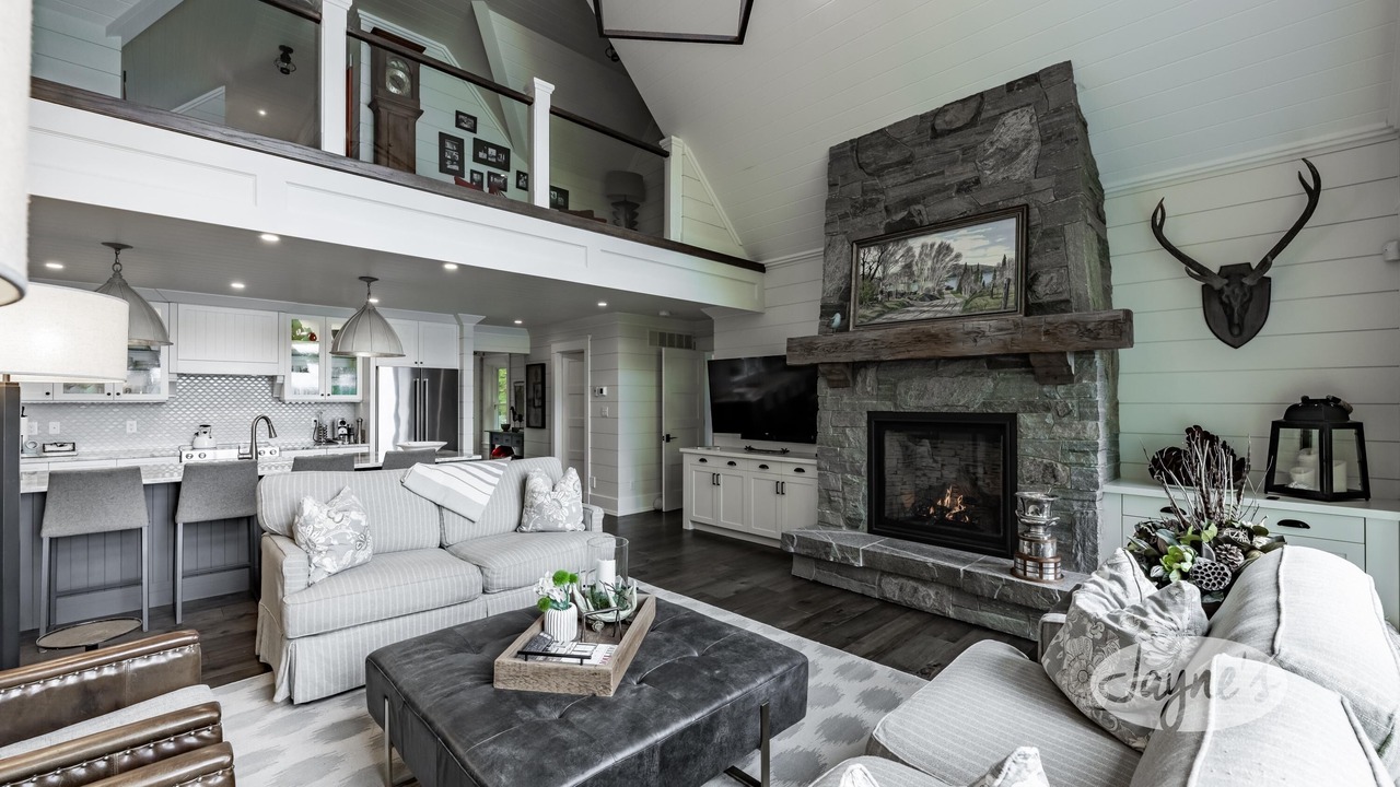Photo of Livingroom in Baysville