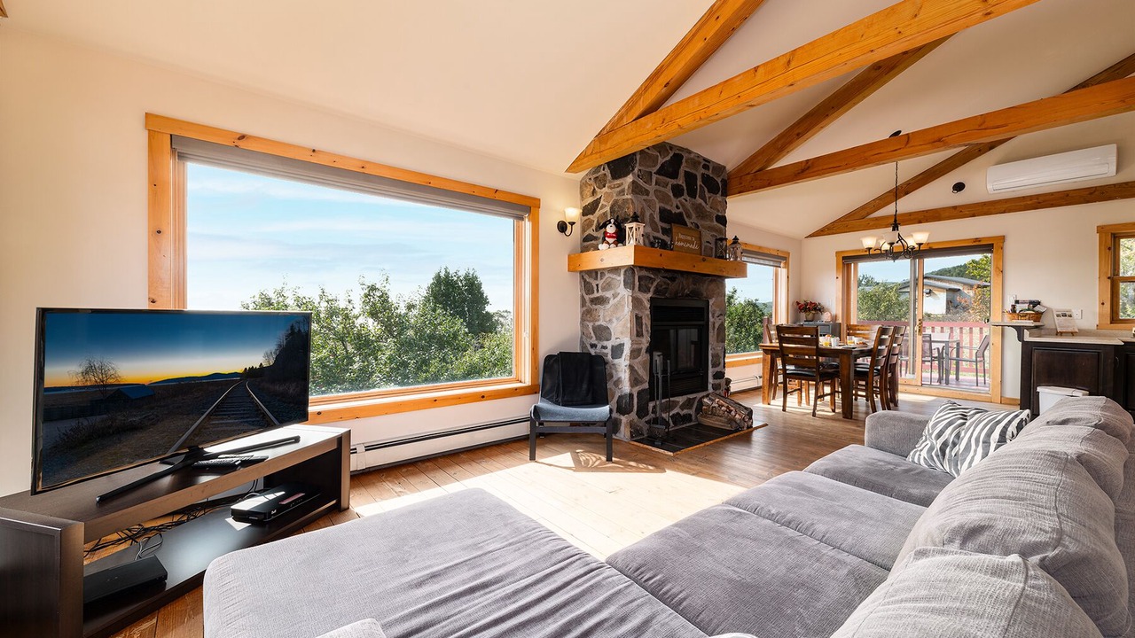 Photo of Livingroom in Les Eboulements