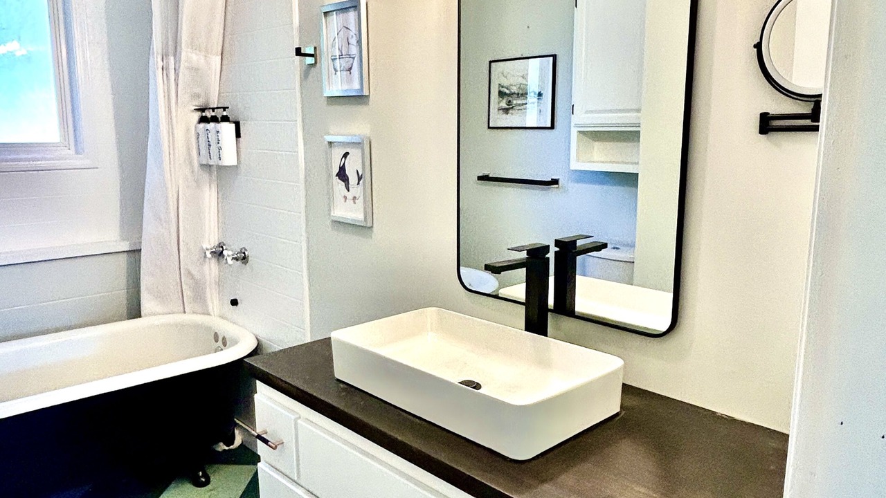 Photo of Bathroom in Balfour