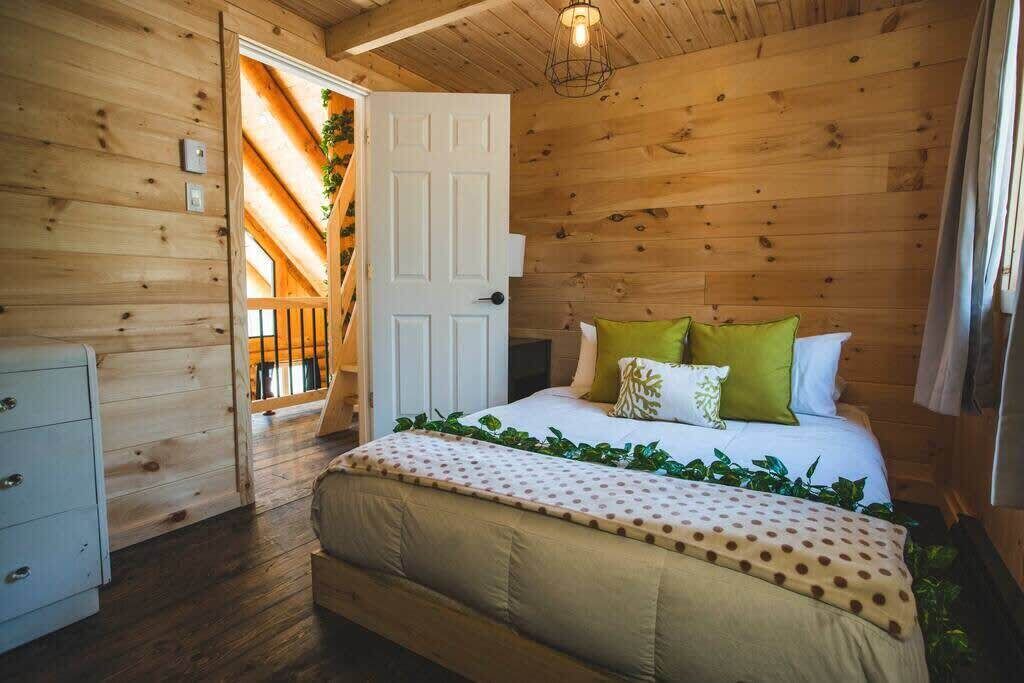 Photo of Bedroom in Saint-Philemon