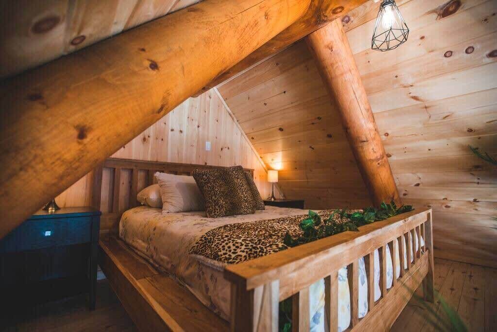 Photo of Bedroom in Saint-Philemon