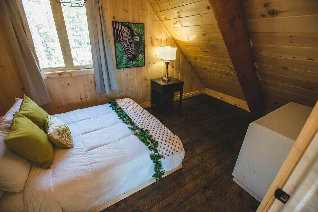 Photo of Bedroom in Saint-Philemon