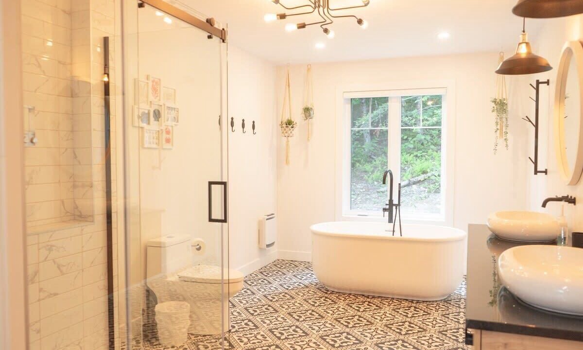 Photo of Bathroom in Saint-Philemon
