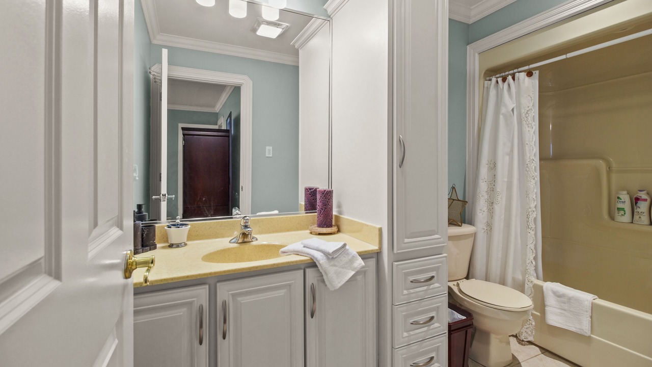 Photo of Bathroom in Terra Nova