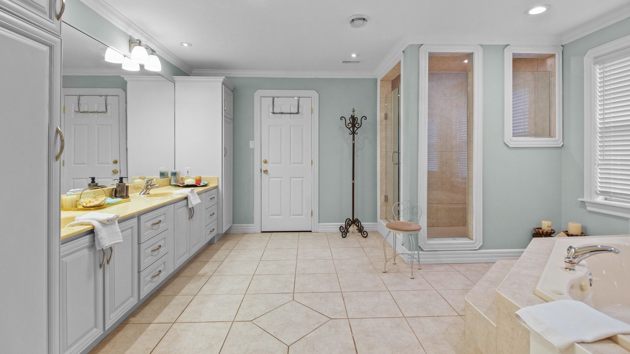Photo of Bathroom in Terra Nova