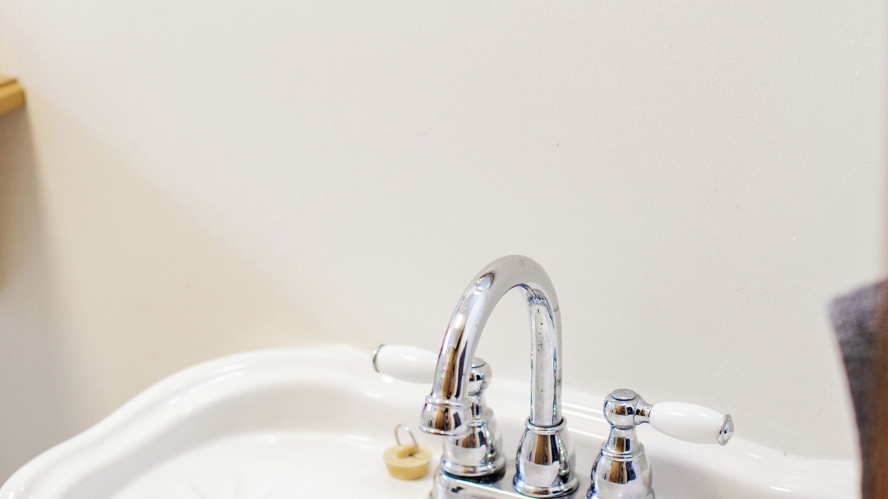Photo of Bathroom in Boutiliers Point
