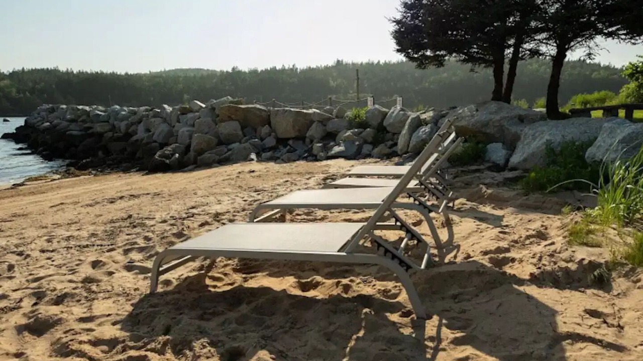 Photo of Others in Boutiliers Point