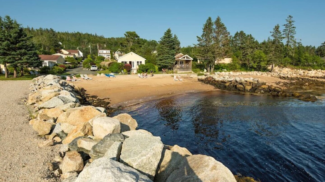 Photo of Others in Boutiliers Point