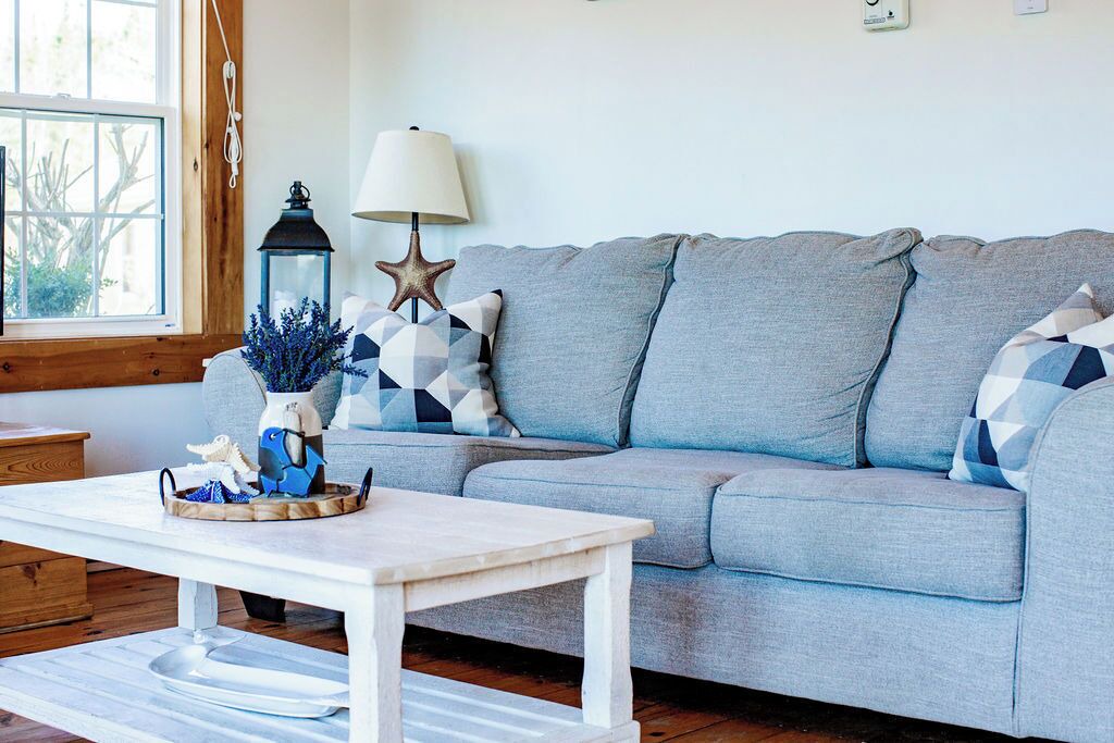 Photo of Livingroom in Boutiliers Point