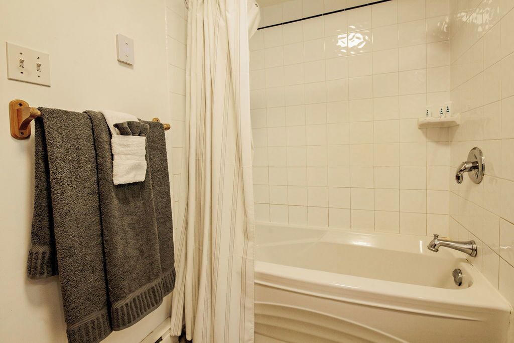 Photo of Bathroom in Ingramport