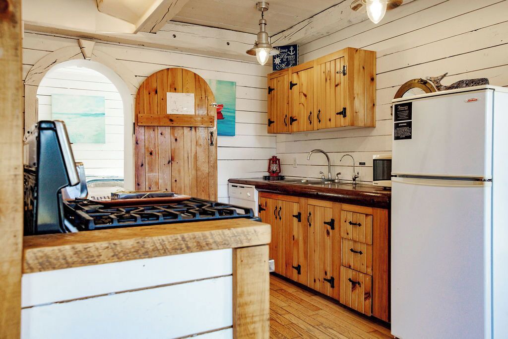 Photo of Kitchen in Boutiliers Point