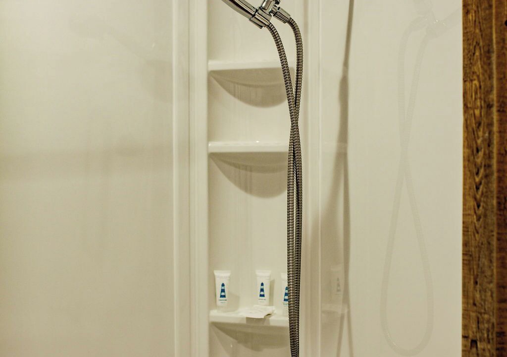 Photo of Bathroom in Boutiliers Point