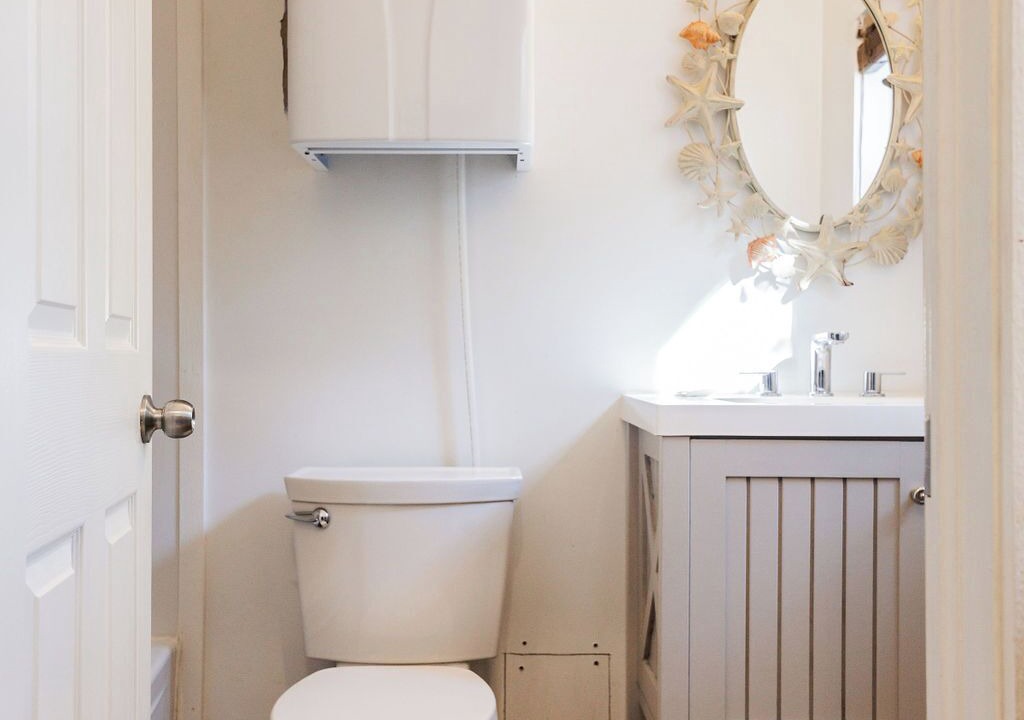 Photo of Bathroom in Boutiliers Point