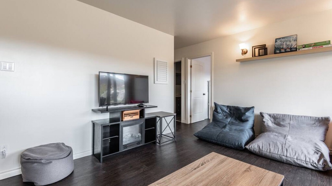 Photo of Livingroom in Saint Come
