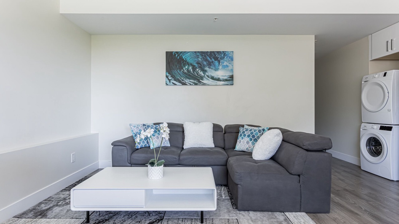 Photo of Livingroom in Maple Ridge