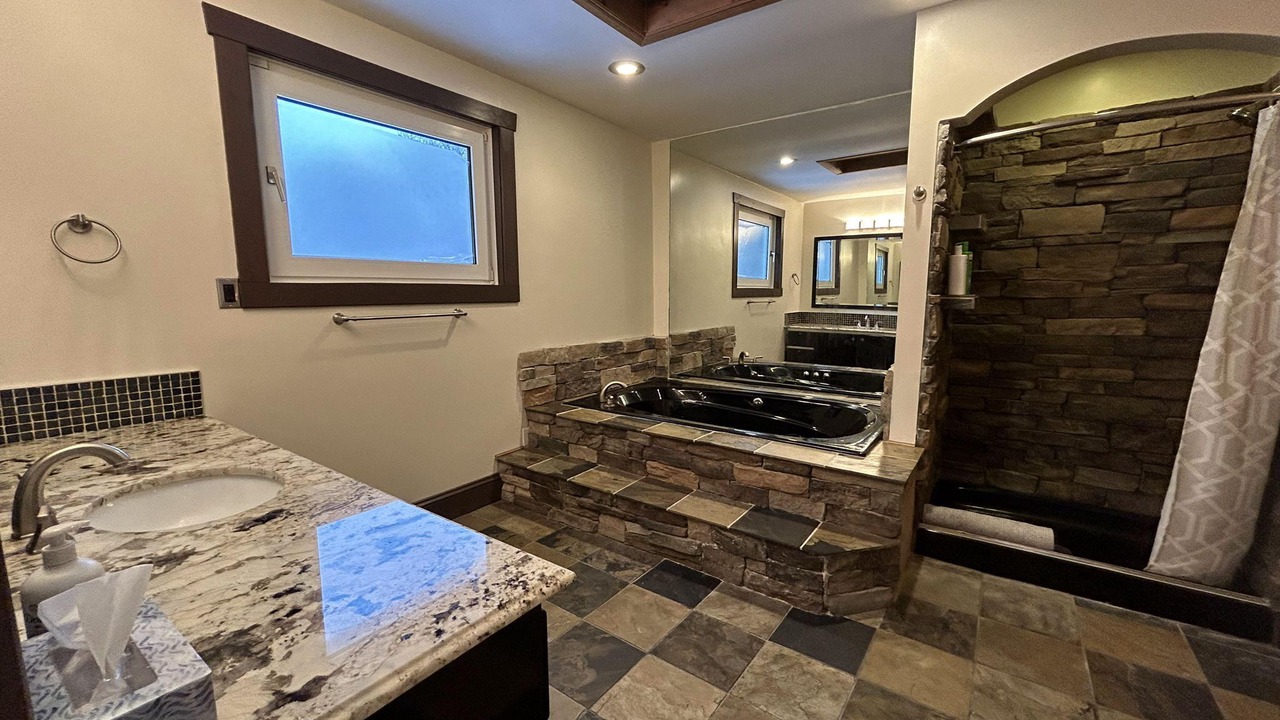 Photo of Bathroom in Georgian Bay