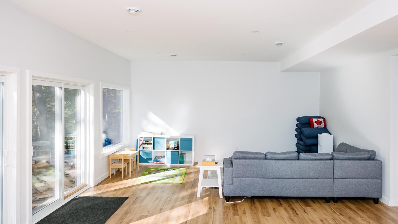 Photo of Livingroom in Dysart et al