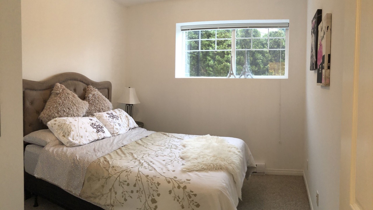Photo of Bedroom in Maple Ridge